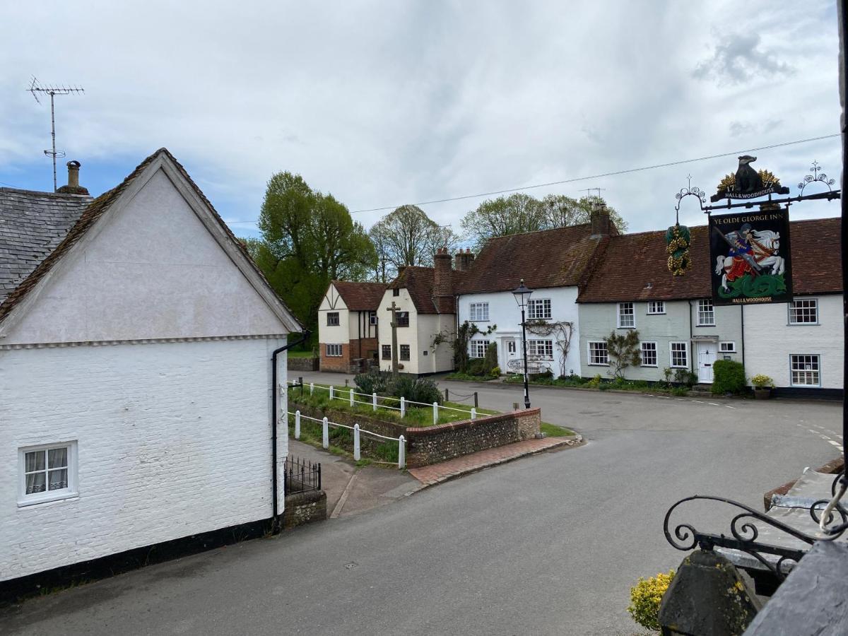 Ye Olde George Inn - Badger Pubs Privett Room photo