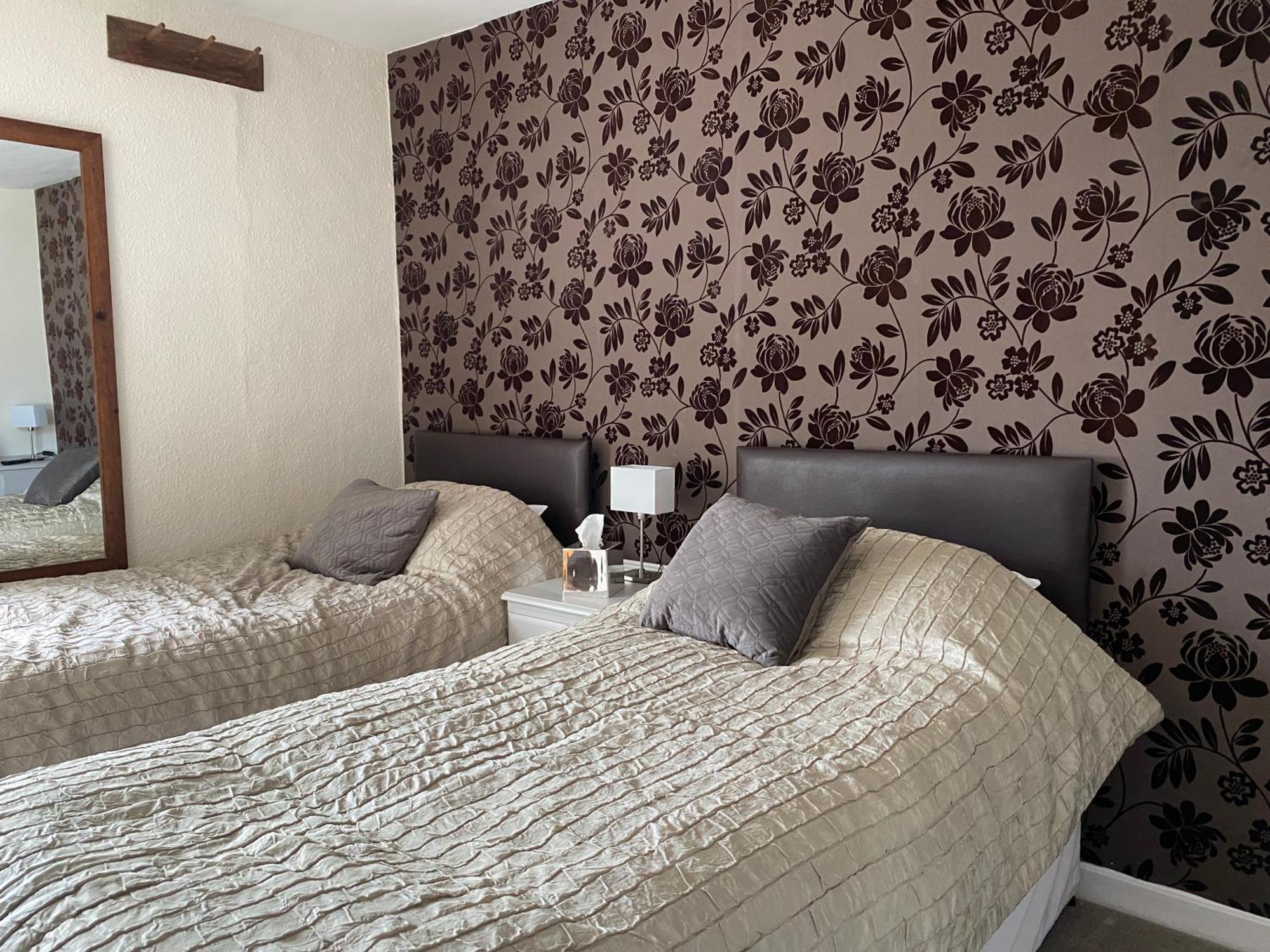 Ye Olde George Inn - Badger Pubs Privett Room photo